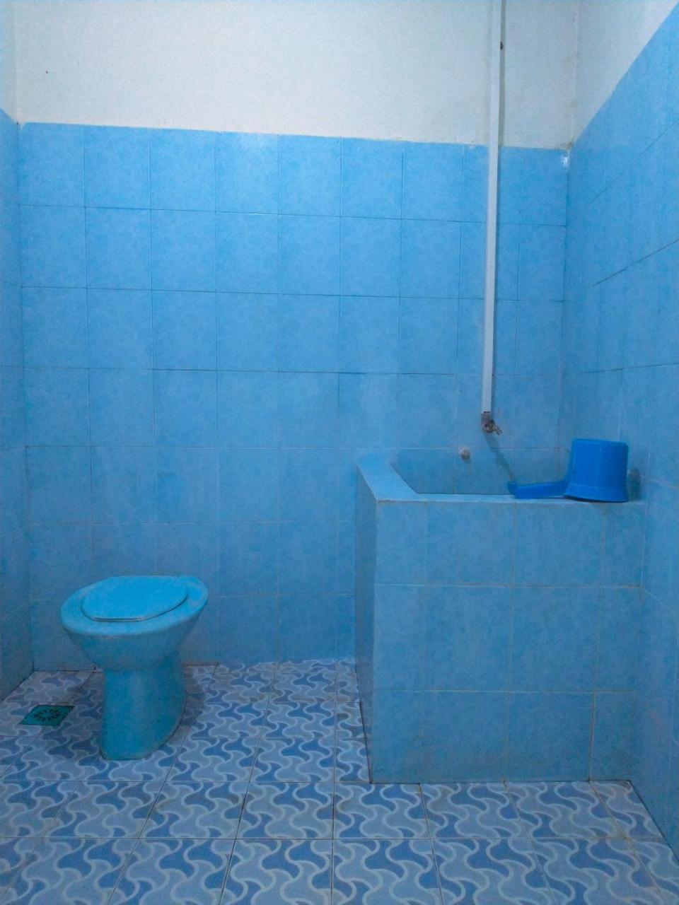 Catur Adi Putra Hotel Denpasa Kamer foto